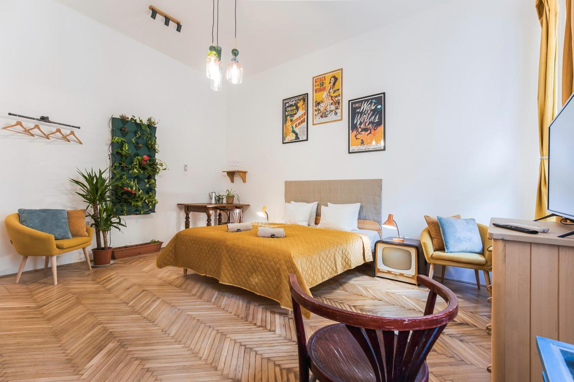 Budapestayz - Lonyay Studios Luaran gambar