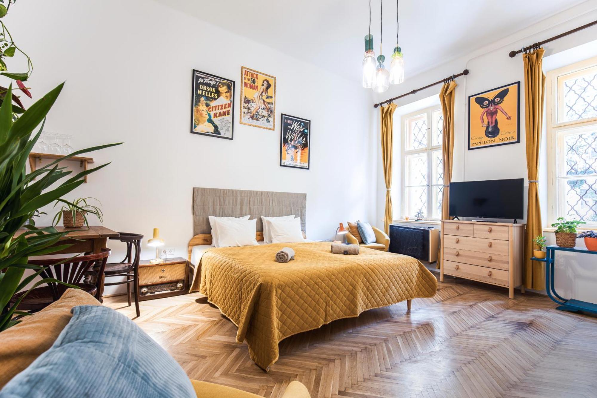 Budapestayz - Lonyay Studios Luaran gambar